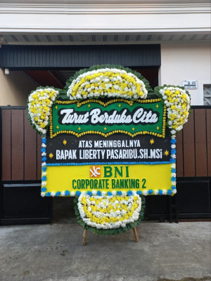 Papan Bunga Duka di Karang Raja